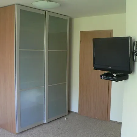 Speller ゲストハウス 3*